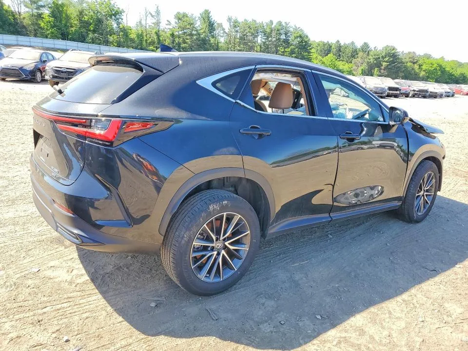 2T2AGCEZ2NC012975 — 2022 LEXUS NX photo 3