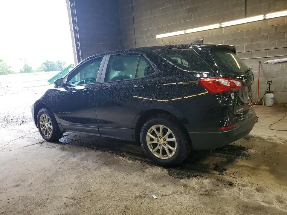 2GNAXSEV1M6127165 — 2021 CHEVROLET EQUINOX photo 2
