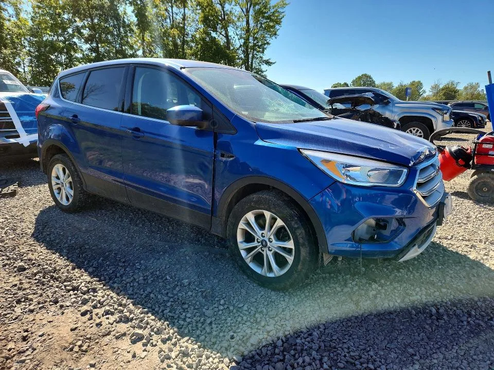 1FMCU9GD8KUA00995 — 2019 FORD ESCAPE photo 4