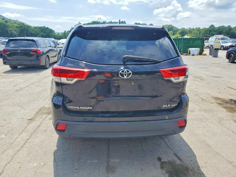 5TDJZRFHXHS440506 — 2017 TOYOTA HIGHLANDER photo 6