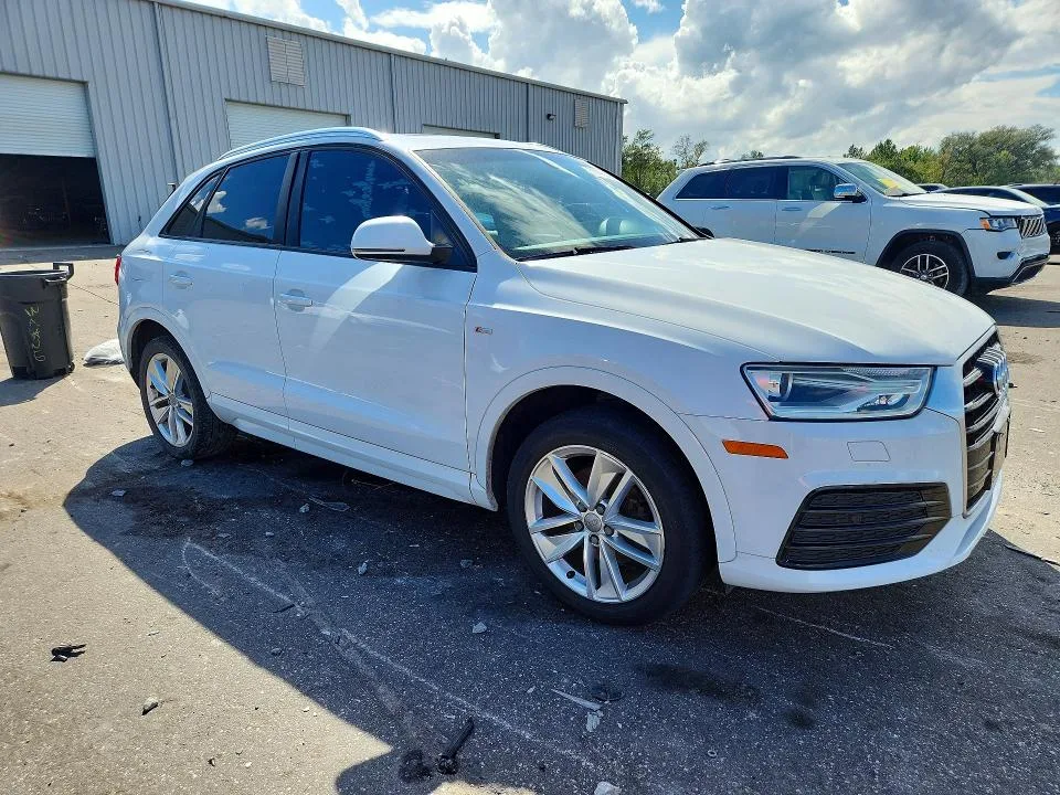 WA1BCCFS2JR002950 — 2018 AUDI Q3 photo 4