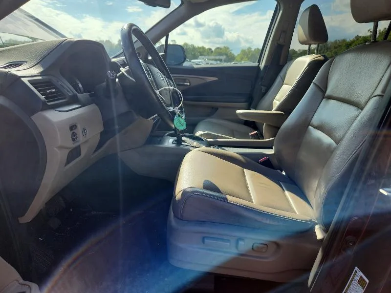 5FNYF6H59GB010803 — 2016 HONDA PILOT photo 7