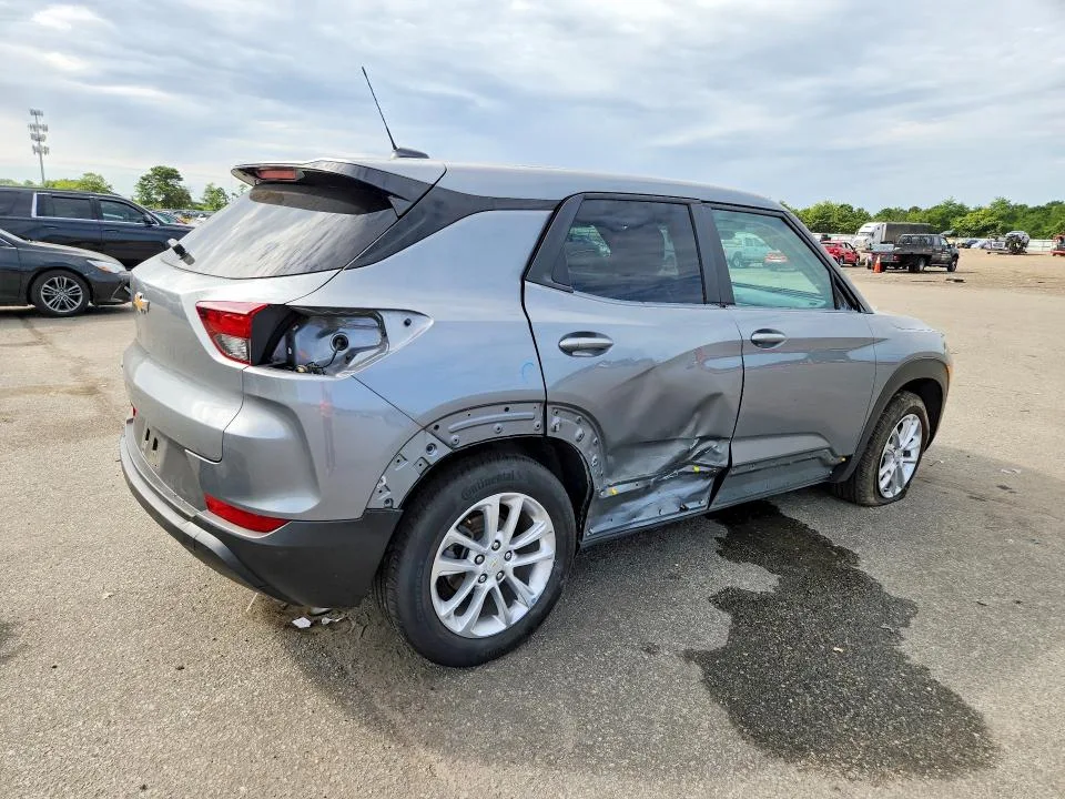 KL79MMSL4SB073449 — 2025 CHEVROLET TRAILBLAZER photo 3