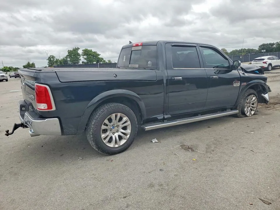 1C6RR7WT0HS642457 — 2017 RAM 1500 photo 3