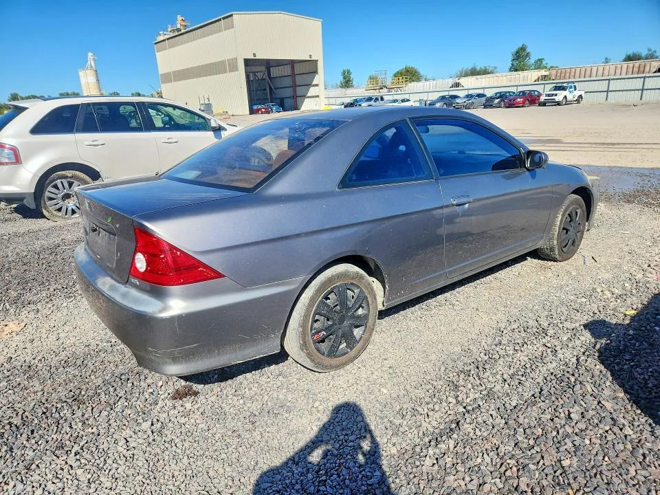 1HGEM21975L009045 — 2005 HONDA CIVIC photo 3
