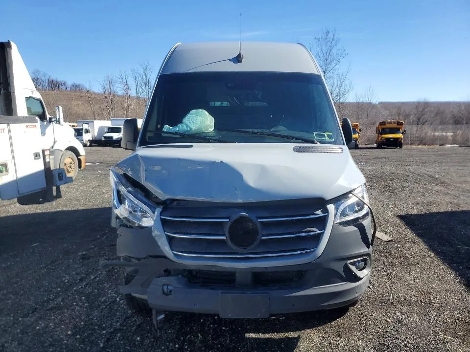 W1Y4NBHY3PT119013 — 2023 MERCEDES BENZ SPRINTER photo 5