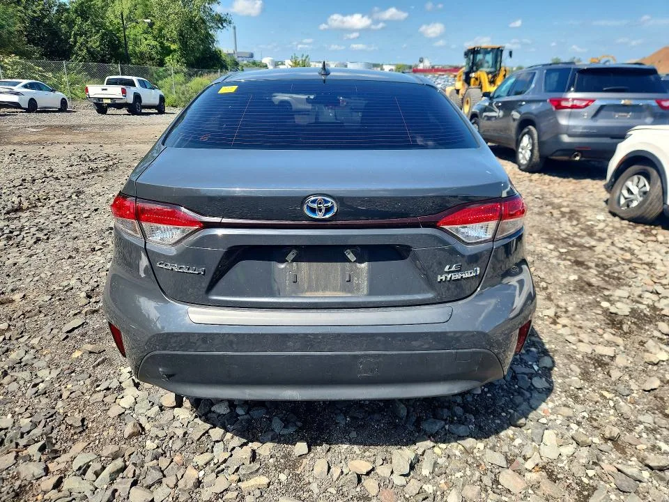 JTDBDMHE8R3014339 — 2024 TOYOTA COROLLA HYBRID photo 6