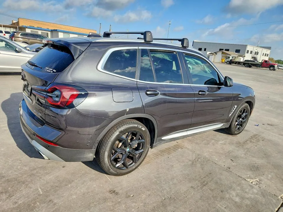 WBX47DP03RN302105 — 2024 BMW X3 photo 3
