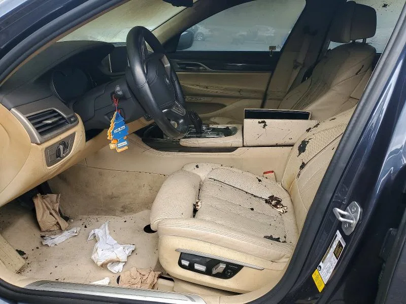 WBA7F0C54GGL99417 — 2016 BMW 750 photo 7