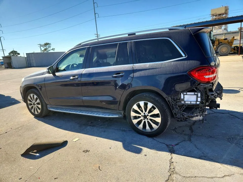 4JGDF6EE6JB007706 — 2018 MERCEDES-BENZ GLS photo 2