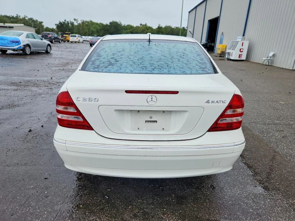 WDBRF92H57F876131 — 2007 MERCEDES-BENZ C photo 6