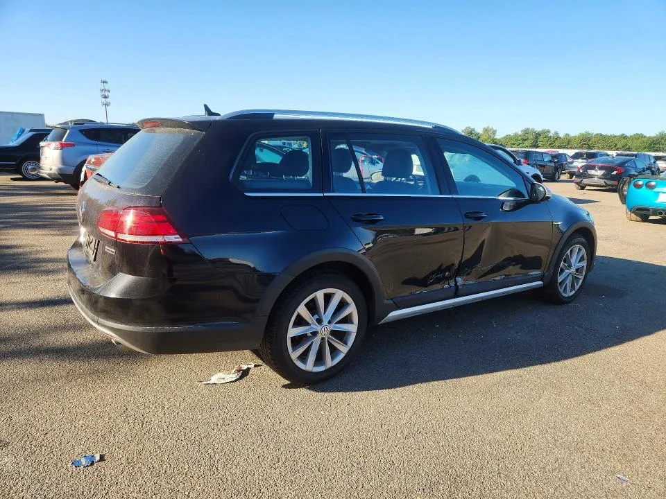 3VWH17AU5KM517284 — 2019 VOLKSWAGEN GOLF ALLTRACK photo 3