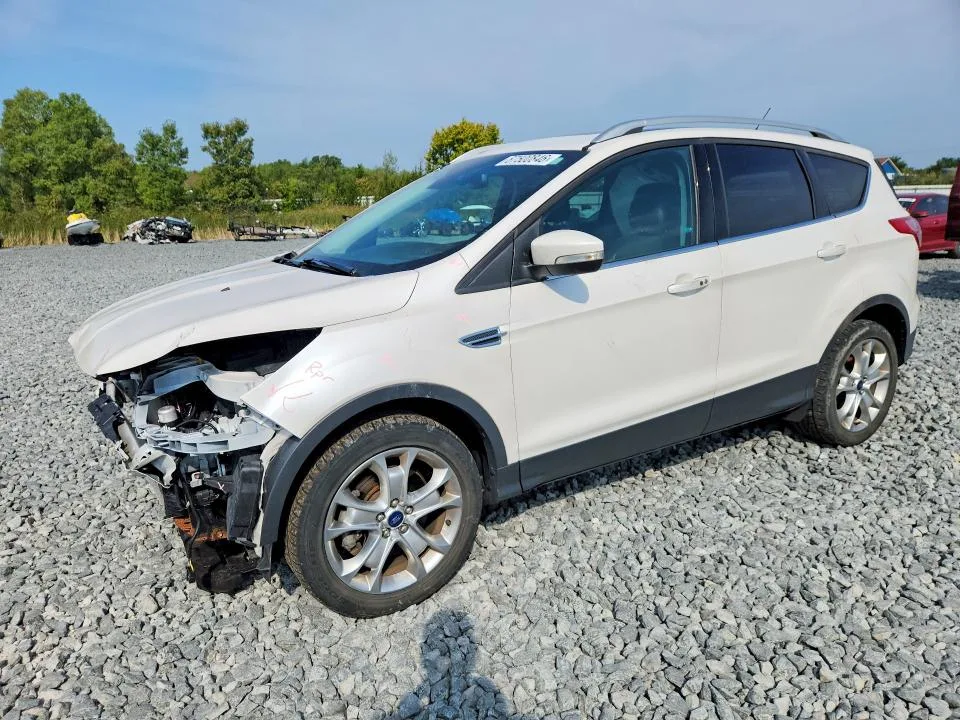1FMCU9J91GUB11058 — 2016 FORD ESCAPE