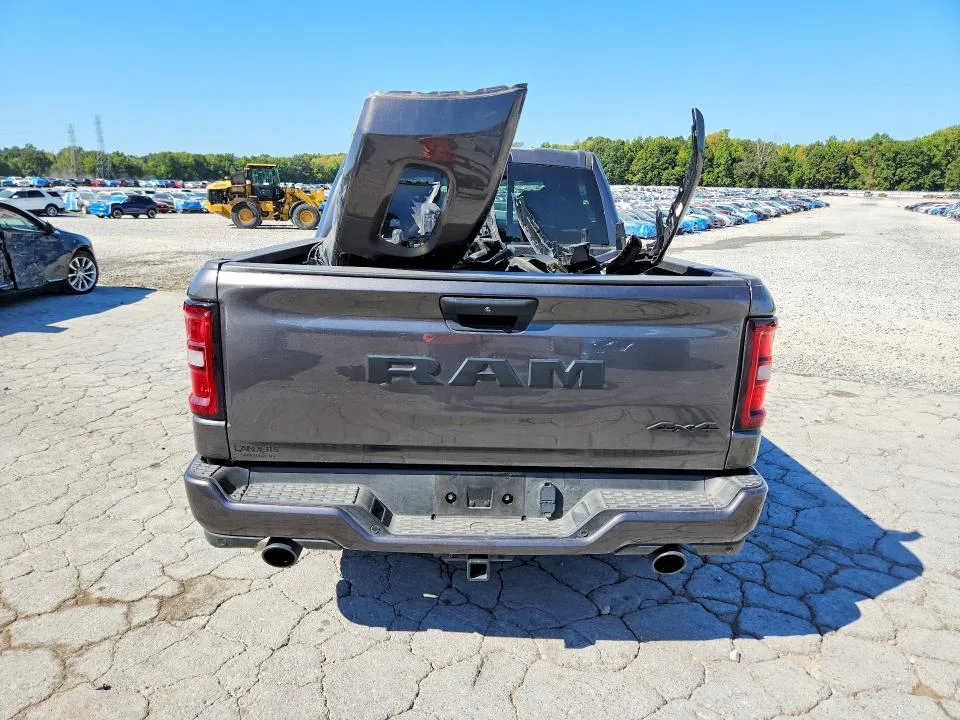 1C6SRFGP7TN217273 — 2026 RAM 1500 photo 6