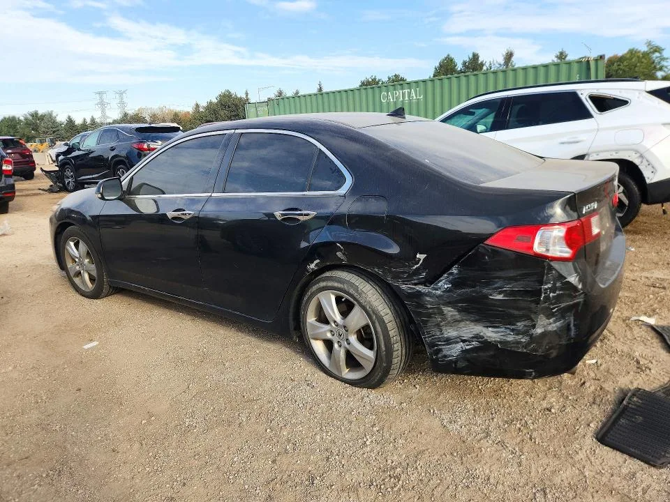 JH4CU2F67AC043502 — 2010 ACURA TSX photo 2