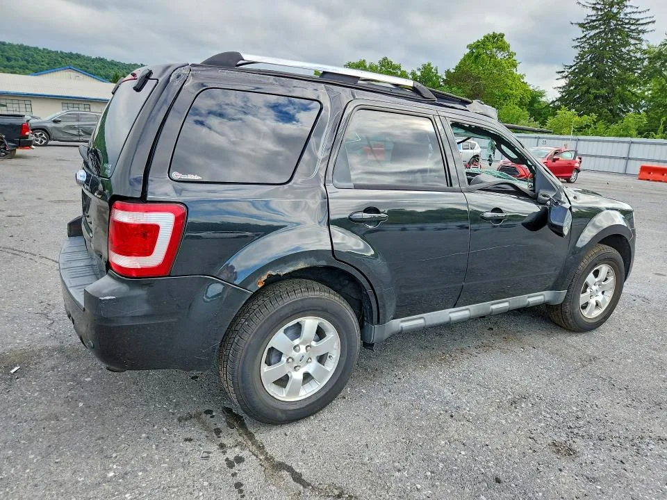 1FMCU9E71BKC27664 — 2011 FORD ESCAPE photo 3