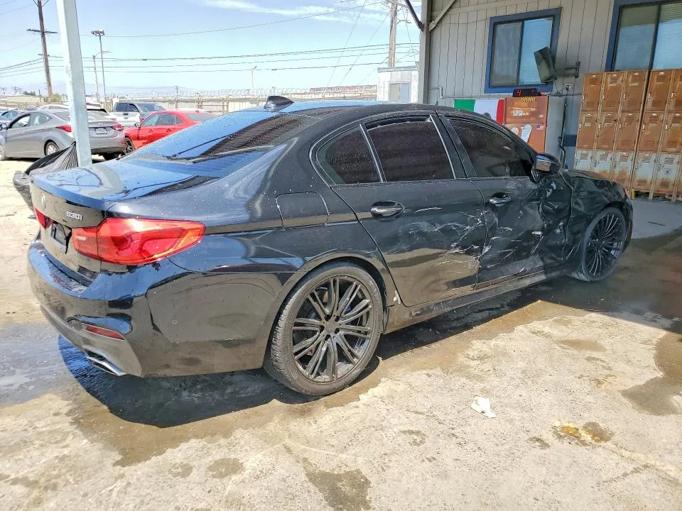 WBAJA7C5XJG907720 — 2018 BMW 530 photo 3