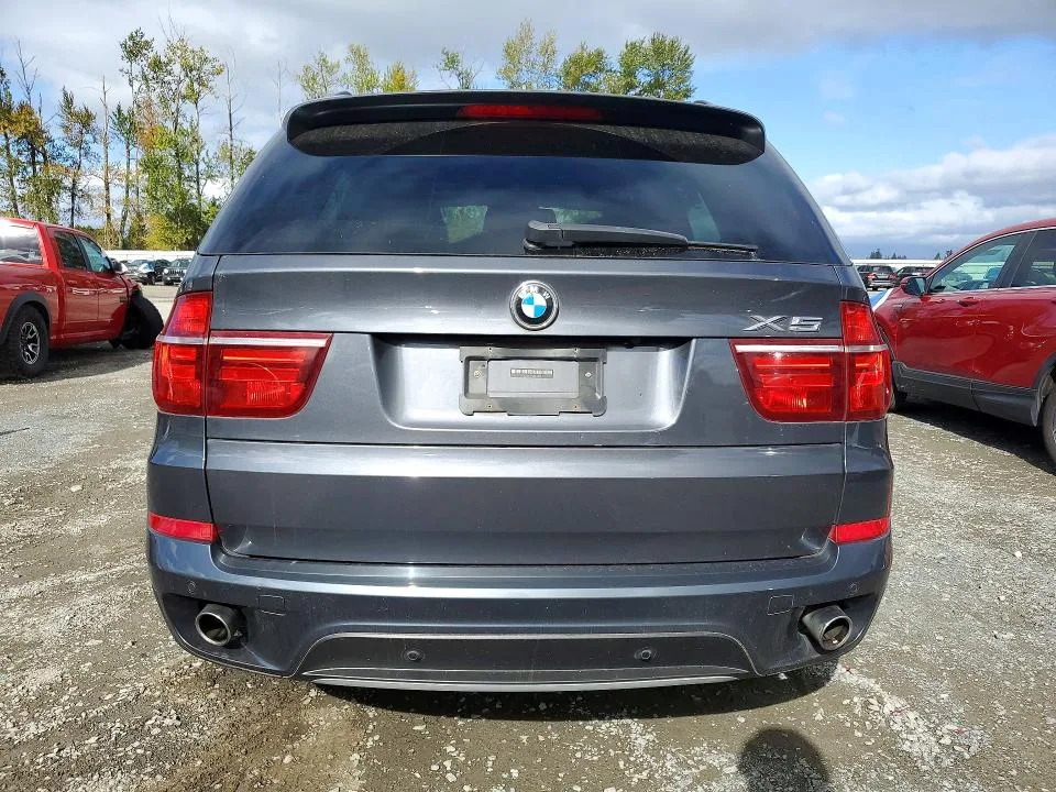 5UXZW0C57BL657018 — 2011 BMW X5 photo 6