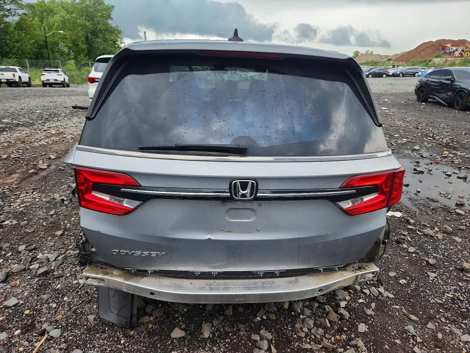 5FNRL6H79MB030897 — 2021 HONDA ODYSSEY photo 6