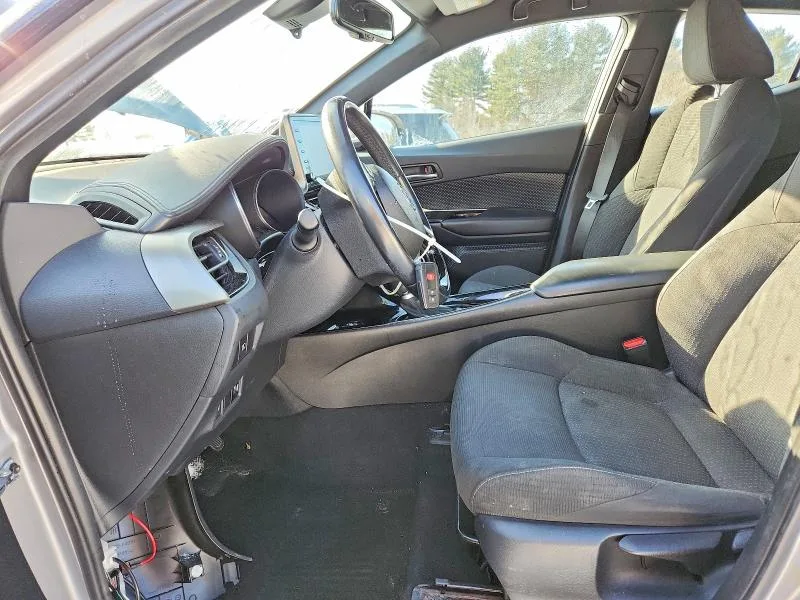 NMTKHMBXXKR092879 — 2019 TOYOTA C-HR photo 7