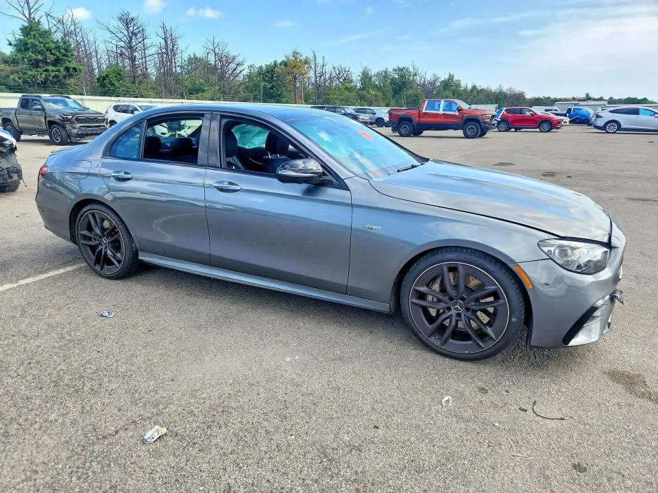 W1KZF6BB7PB172456 — 2023 MERCEDES-BENZ E photo 4