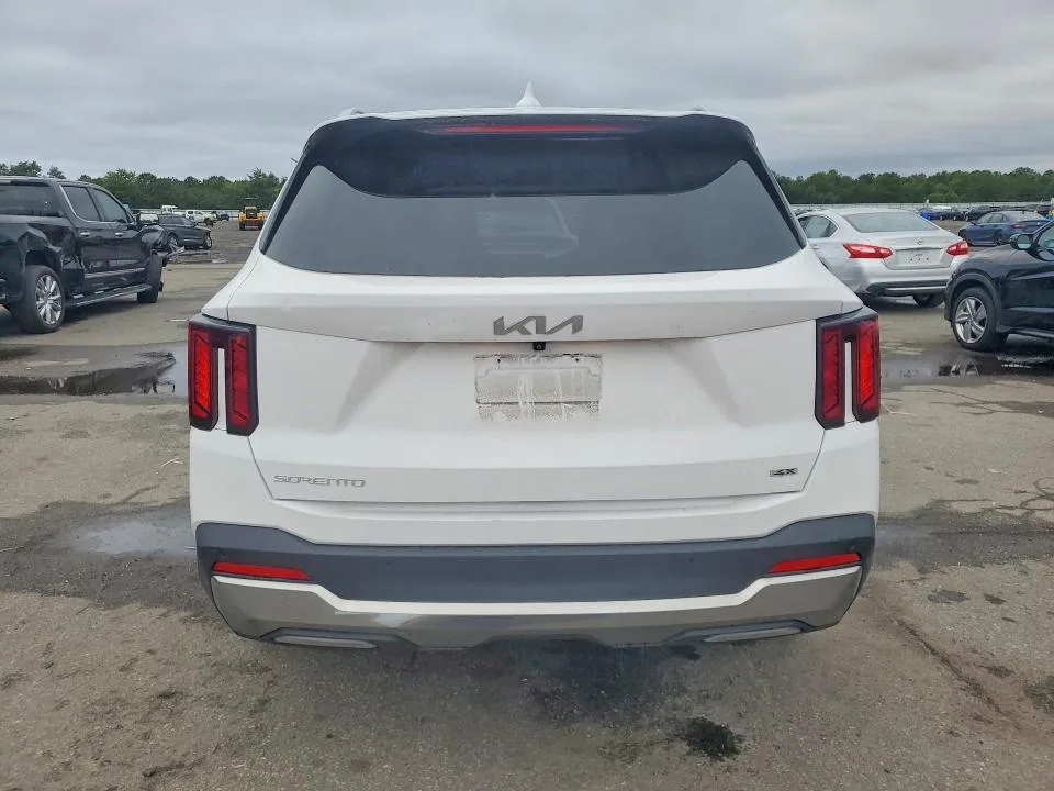 5XYRHDJF7SG369820 — 2025 KIA SORENTO photo 6