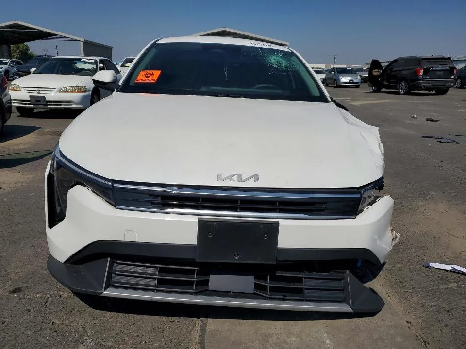 3KPFU4DE8SE043328 — 2025 KIA K4 photo 5