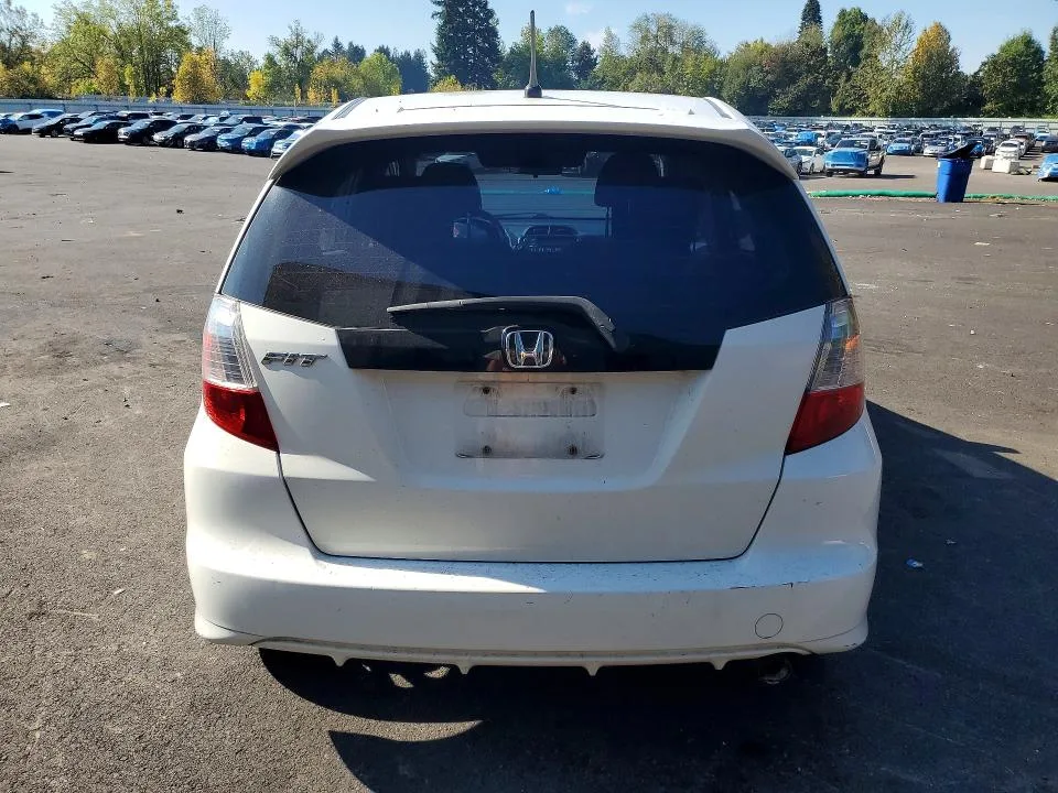 JHMGE8H5XDC010875 — 2013 HONDA FIT photo 6