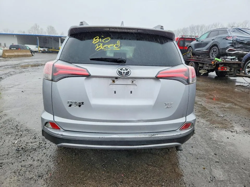 JTMRFREV2JD247917 — 2018 TOYOTA RAV4 photo 6