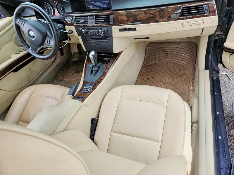WBAWR3C59AP463429 — 2010 BMW 328 photo 8