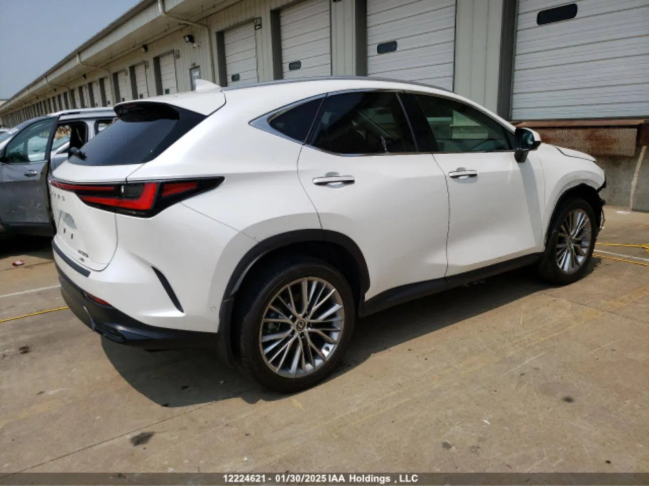 2T2GKCEZXPC015554 — 2023 LEXUS NX photo 7