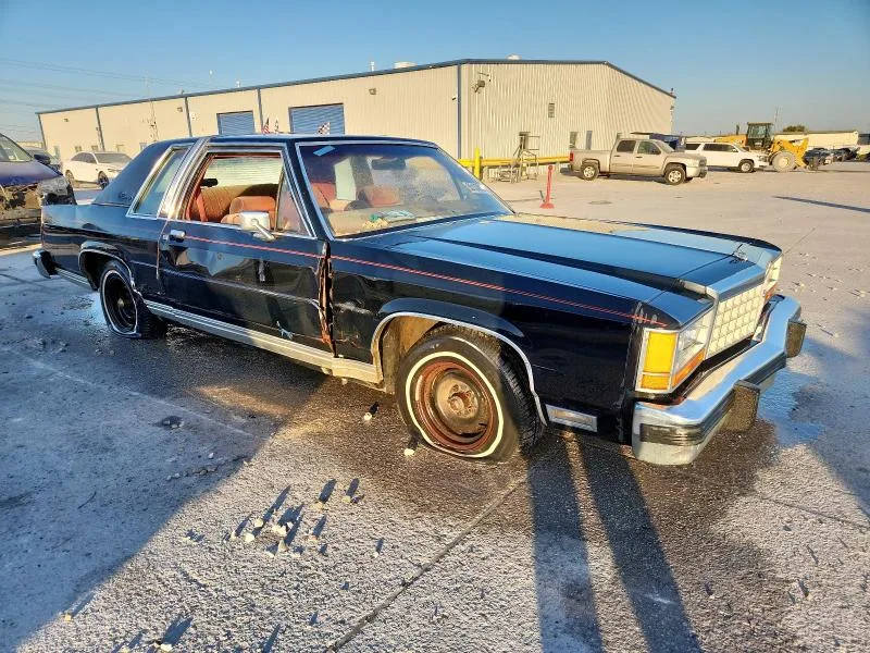 2FALP74W2RX176598 — 1994 FORD CROWN VICTORIA photo 4