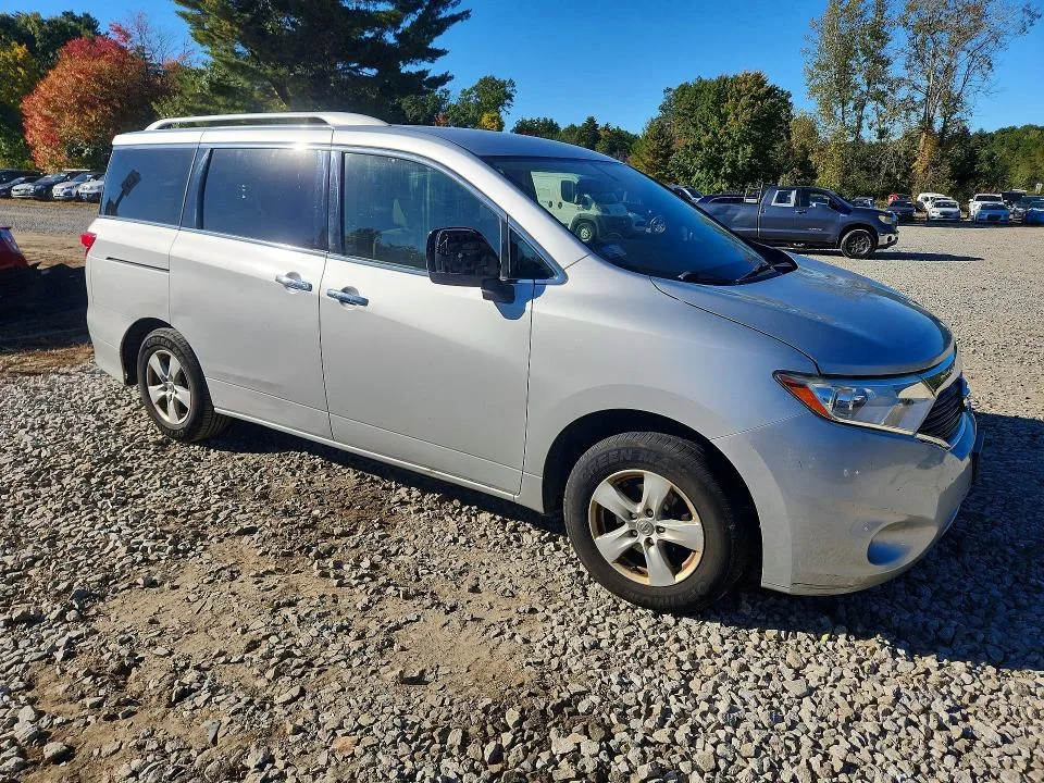 JN8AE2KP3H9166228 — 2017 NISSAN QUEST photo 4