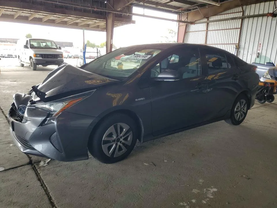 JTDKARFU9J3055521 — 2018 TOYOTA PRIUS