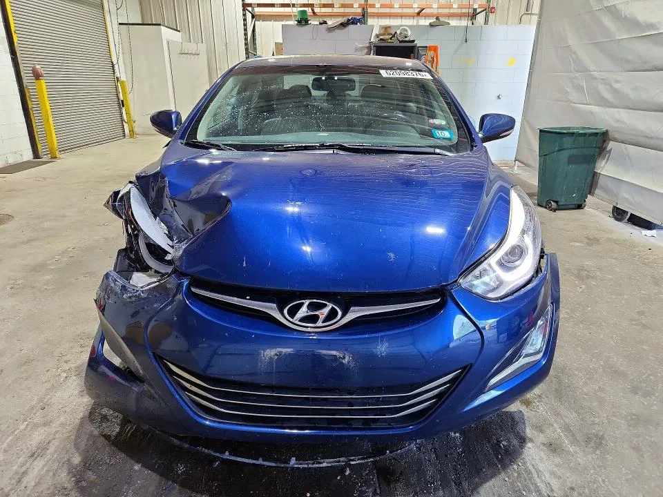 5NPDH4AE2GH675549 — 2016 HYUNDAI ELANTRA photo 5