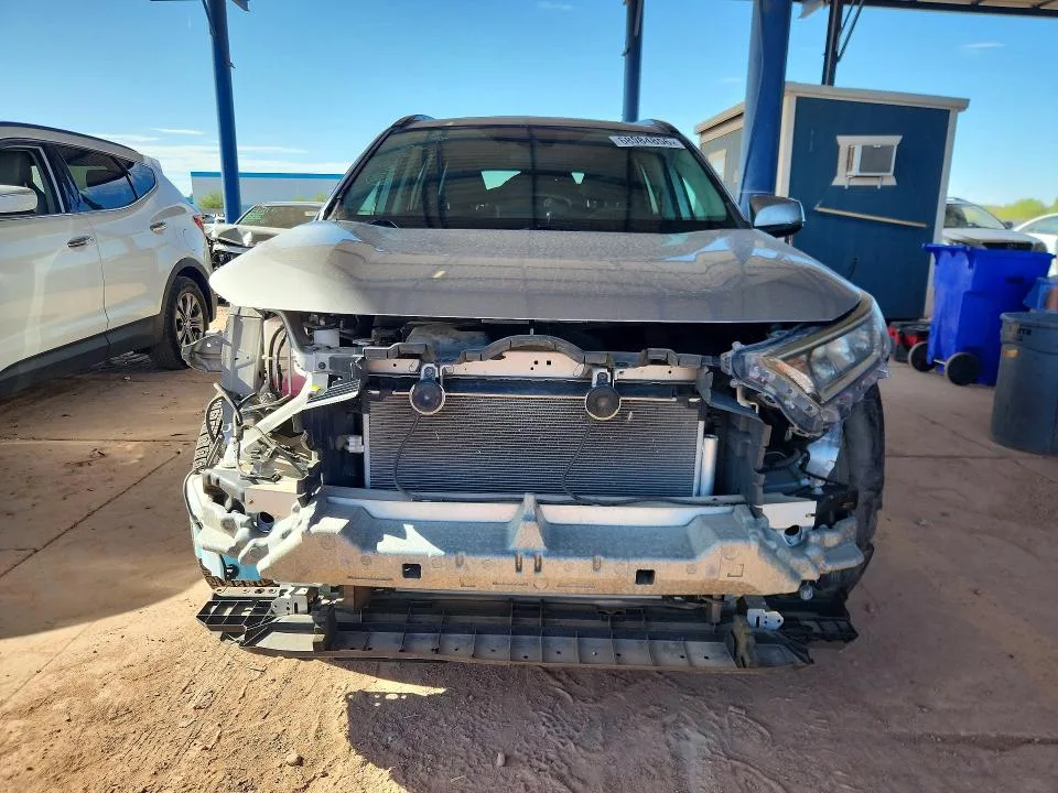 2T3A1RFV5LC068000 — 2020 TOYOTA RAV4 photo 5