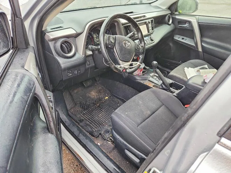 JTMRFREV2JD247917 — 2018 TOYOTA RAV4 photo 8