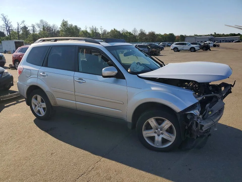 JF2SH6CC8AH761275 — 2010 SUBARU FORESTER photo 4