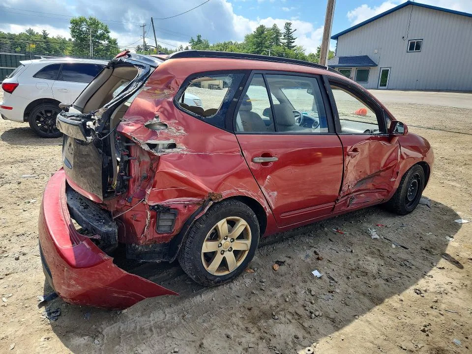 KNAFG526X87149231 — 2008 KIA RONDO photo 3