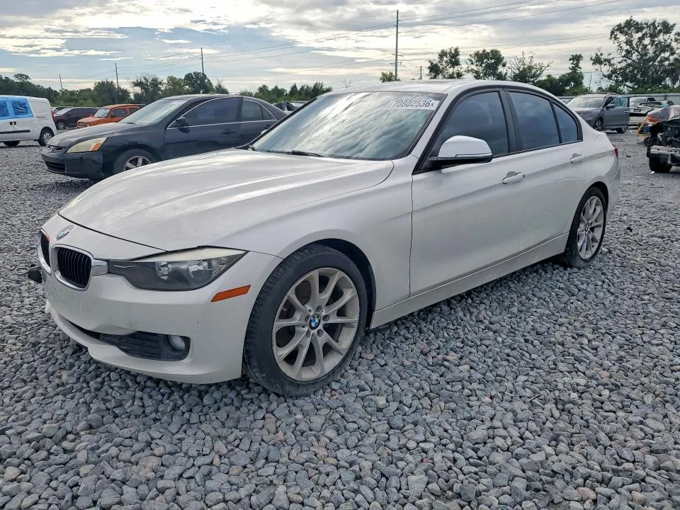 WBA3B1C56EK134265 — 2014 BMW 320