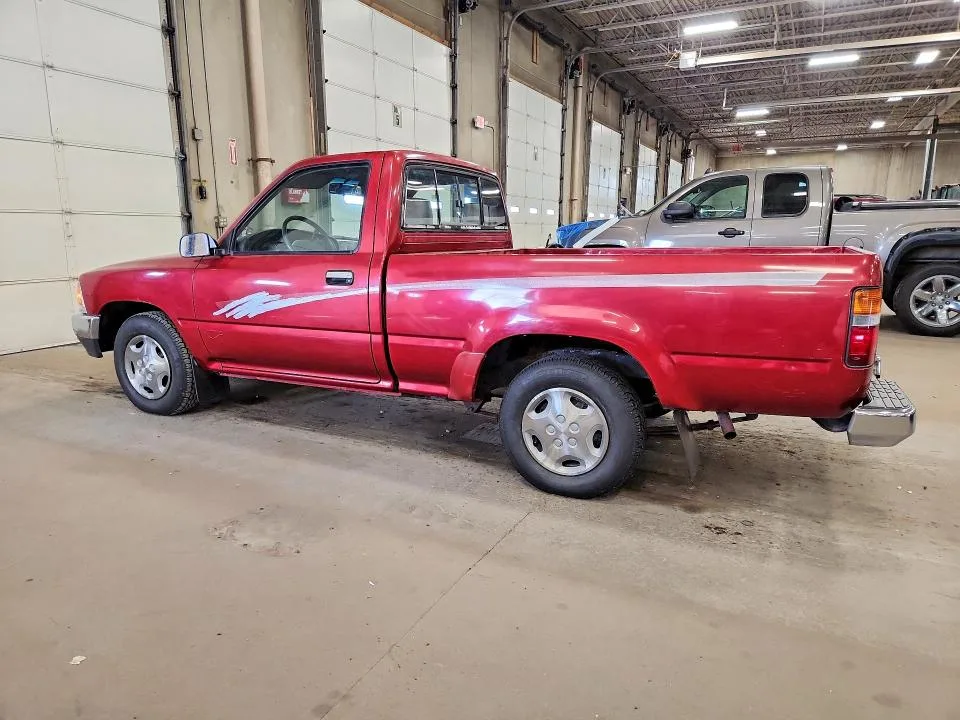 4TARN81P7PZ131530 — 1993 TOYOTA PICKUP photo 2