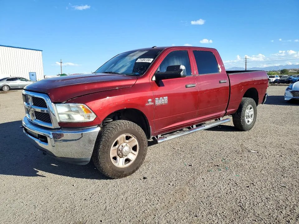 3C6UR5CL5JG358659 — 2018 RAM 2500 photo 1