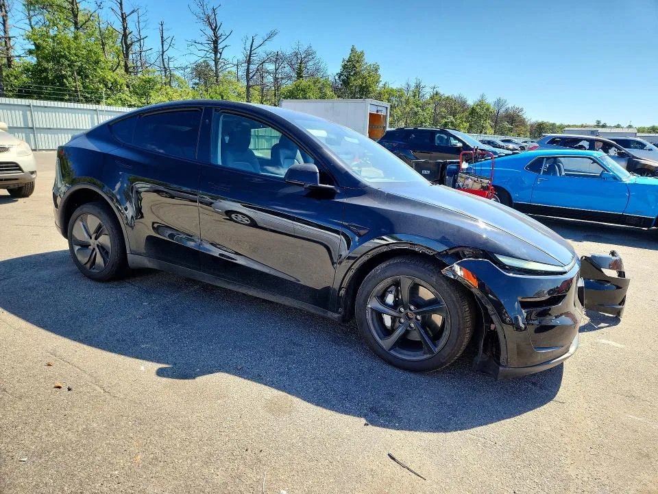 7SAYGDEE1TA413397 — 2026 TESLA MODEL Y photo 4