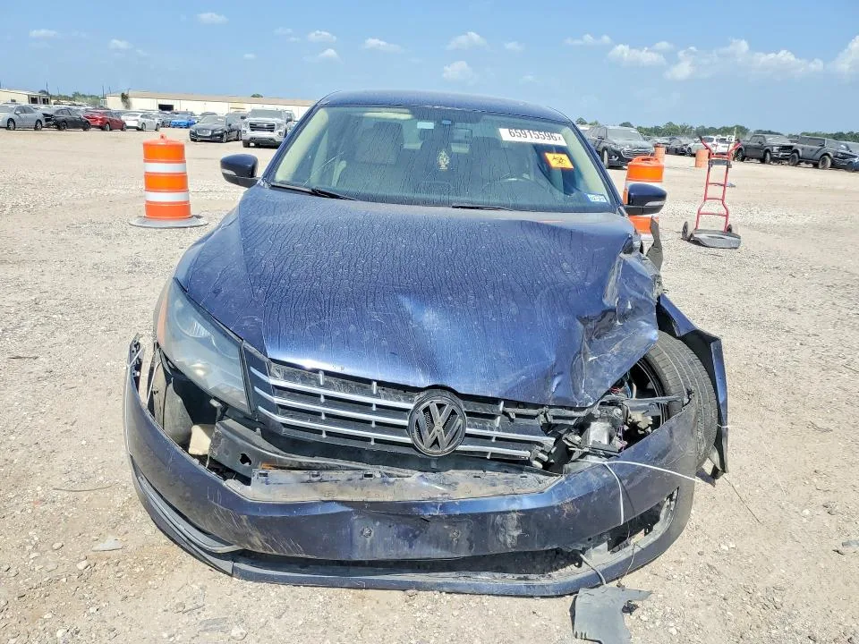 1VWCN7A38CC105630 — 2012 VOLKSWAGEN PASSAT photo 5