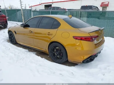ZARFAMEV9N7656155 — 2022 ALFA ROMEO GIULIA photo 3