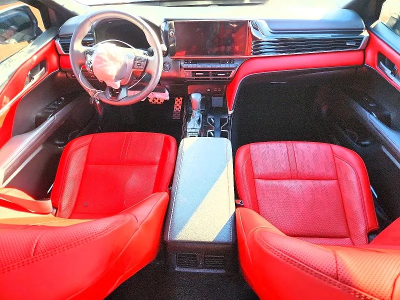 4T1DBADKXSU524051 — 2025 TOYOTA CAMRY photo 8