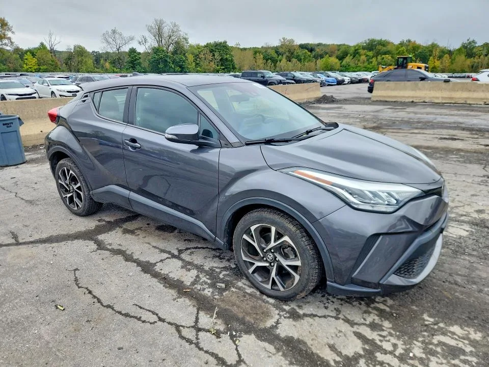NMTKHMBX0LR109383 — 2020 TOYOTA C-HR photo 4