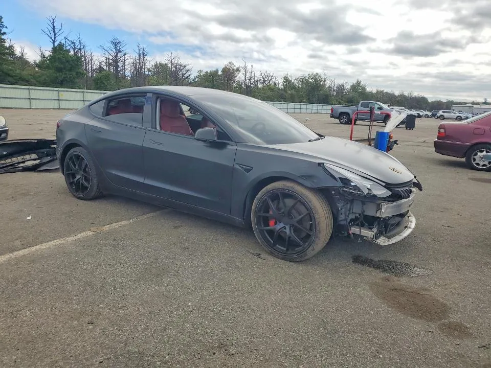 5YJ3E1EC1NF208498 — 2022 TESLA MODEL 3 photo 4