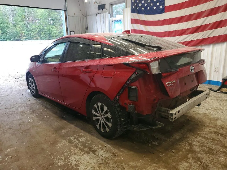 JTDL9MFU9M3028808 — 2021 TOYOTA PRIUS photo 2