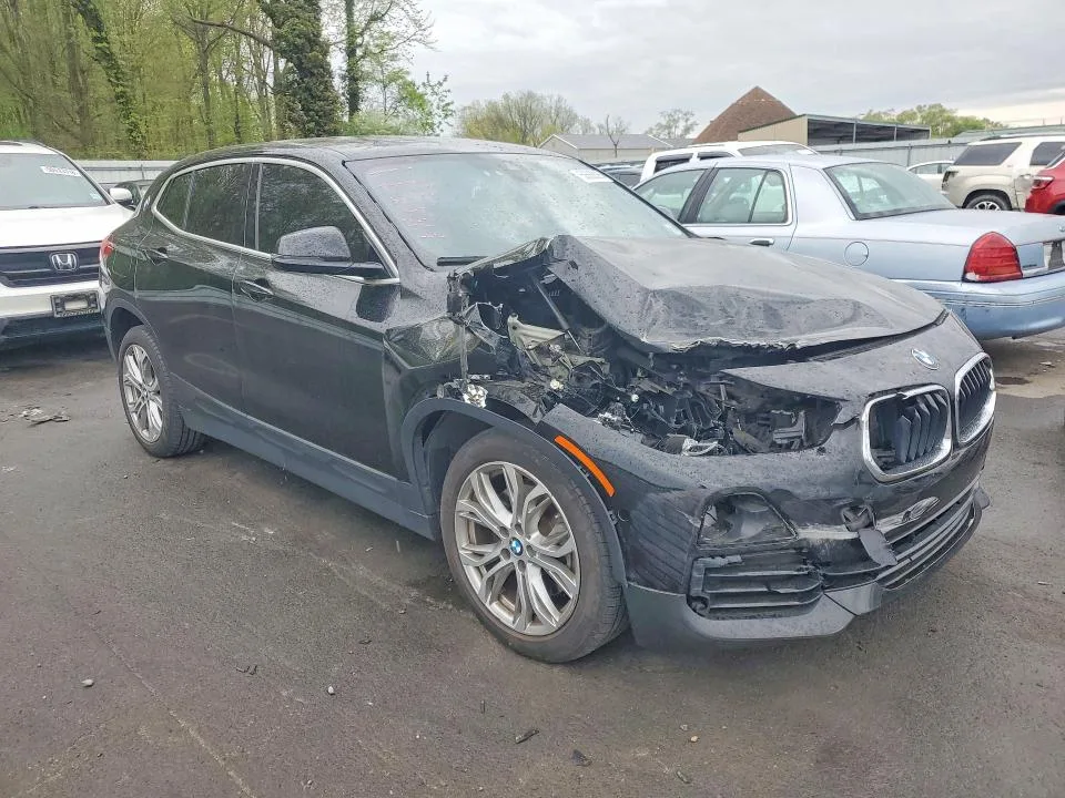WBXYJ1C05N5T89698 — 2022 BMW X2 photo 4
